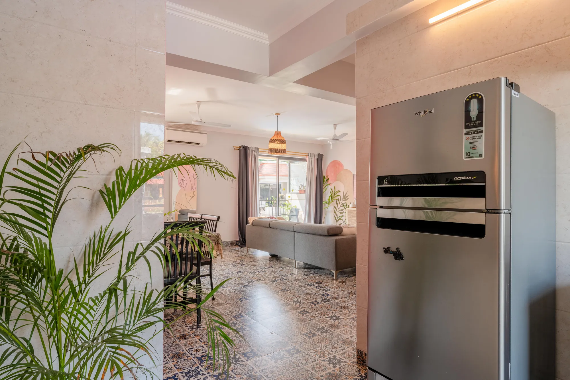 1BHK | Zero Airbnb Fee | Pink Lemonade | Pool photo 3