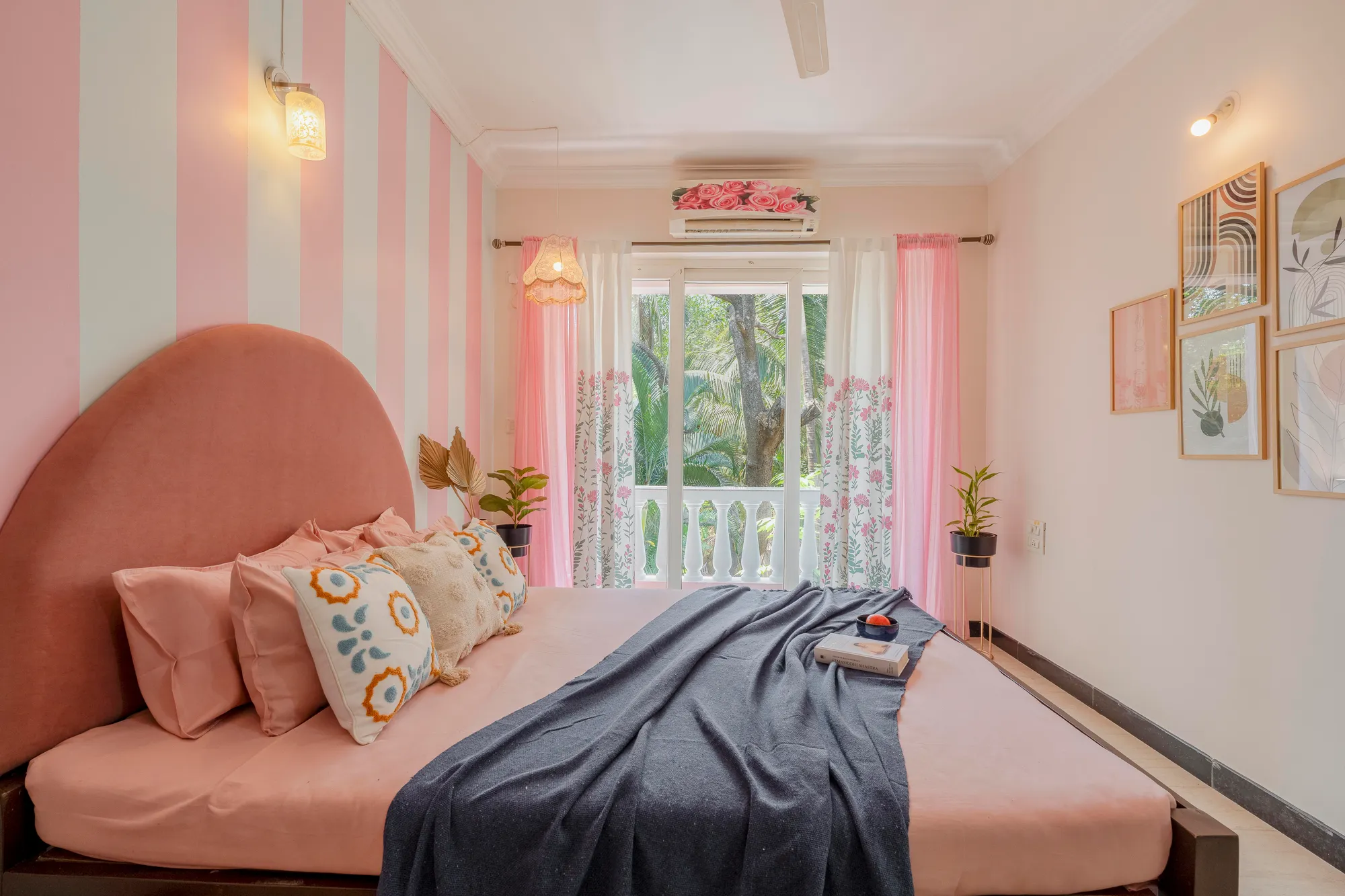 Wave Martini | 1 BHK by @thekiwistays photo 2