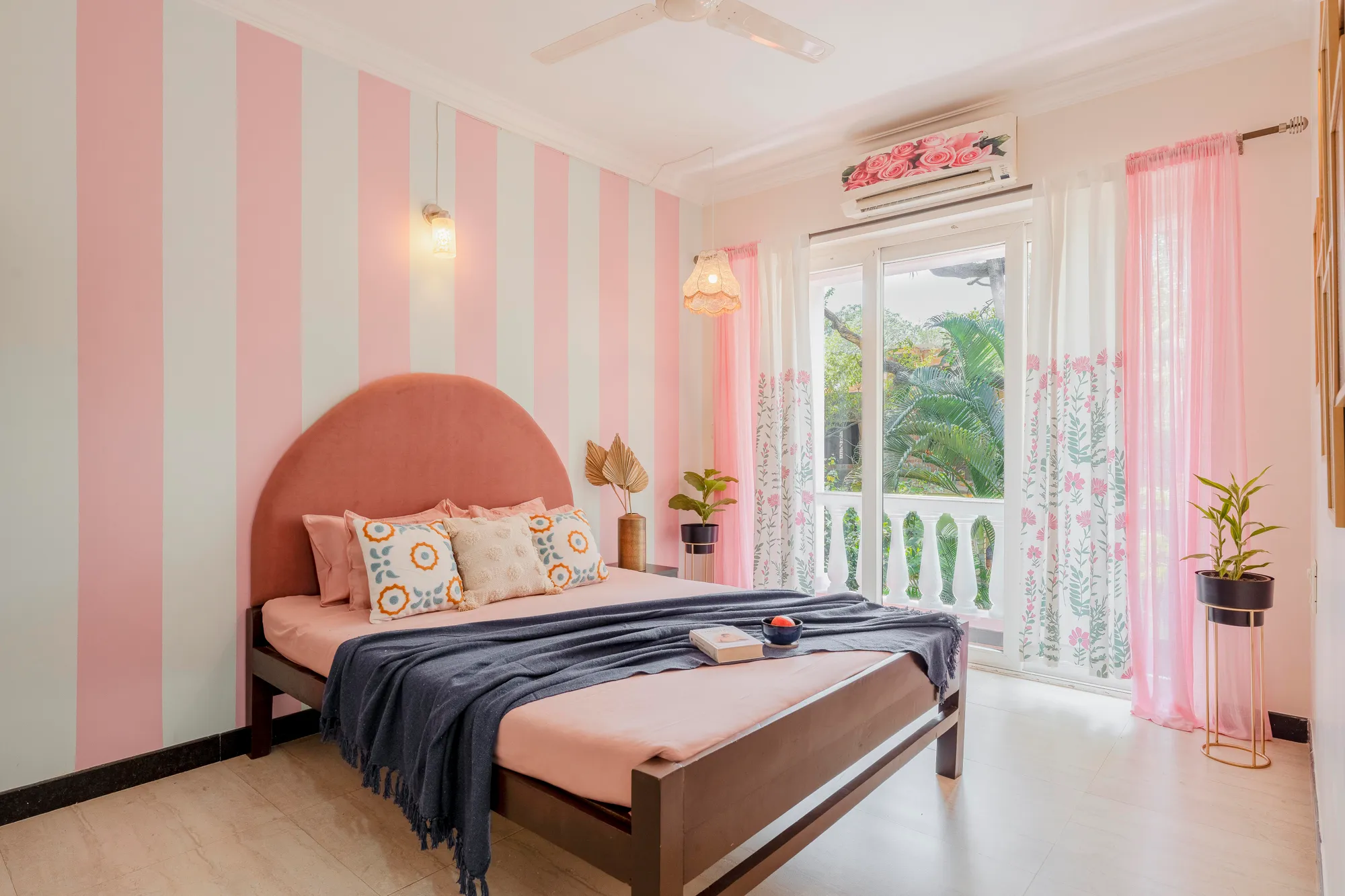 Wave Martini | 1 BHK by @thekiwistays