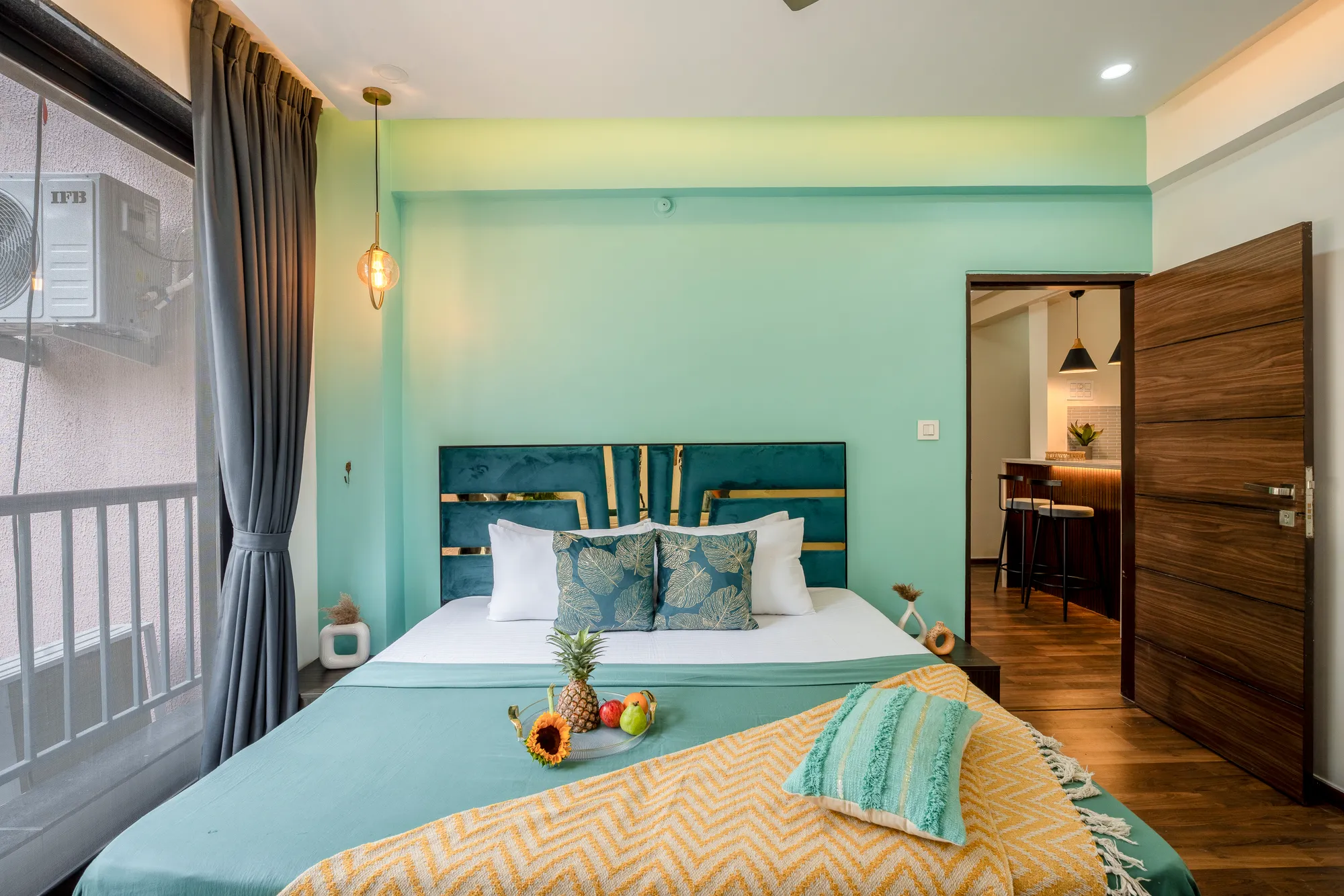 Whisky & Oak | 2BHK | Nr. Beach photo 2