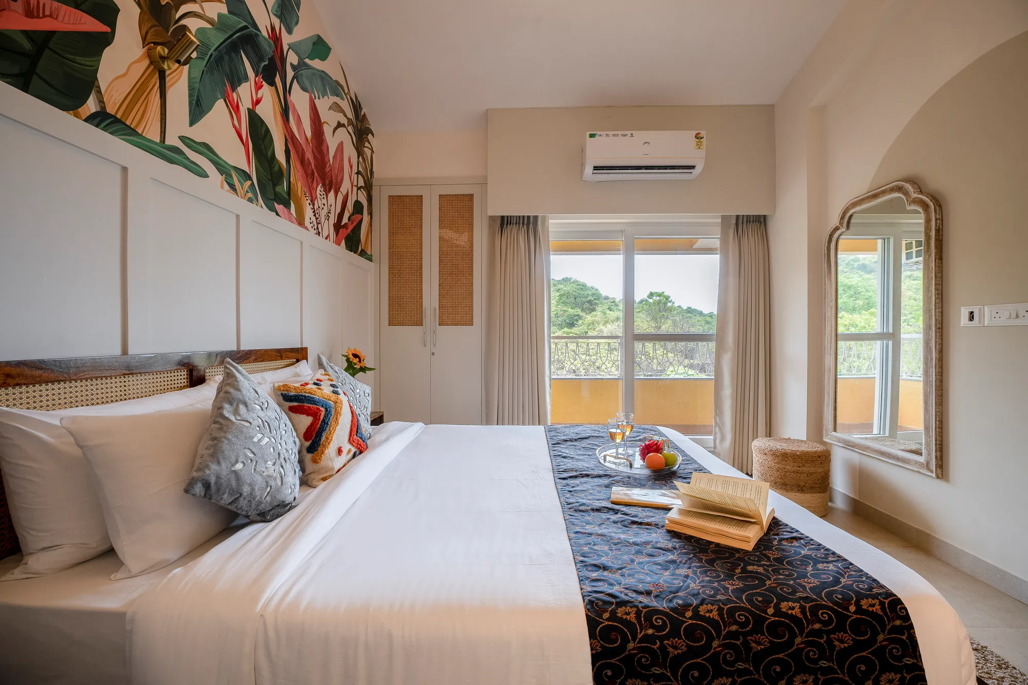 ZaZu | 1BHK | Pool | Nr Beach photo 2