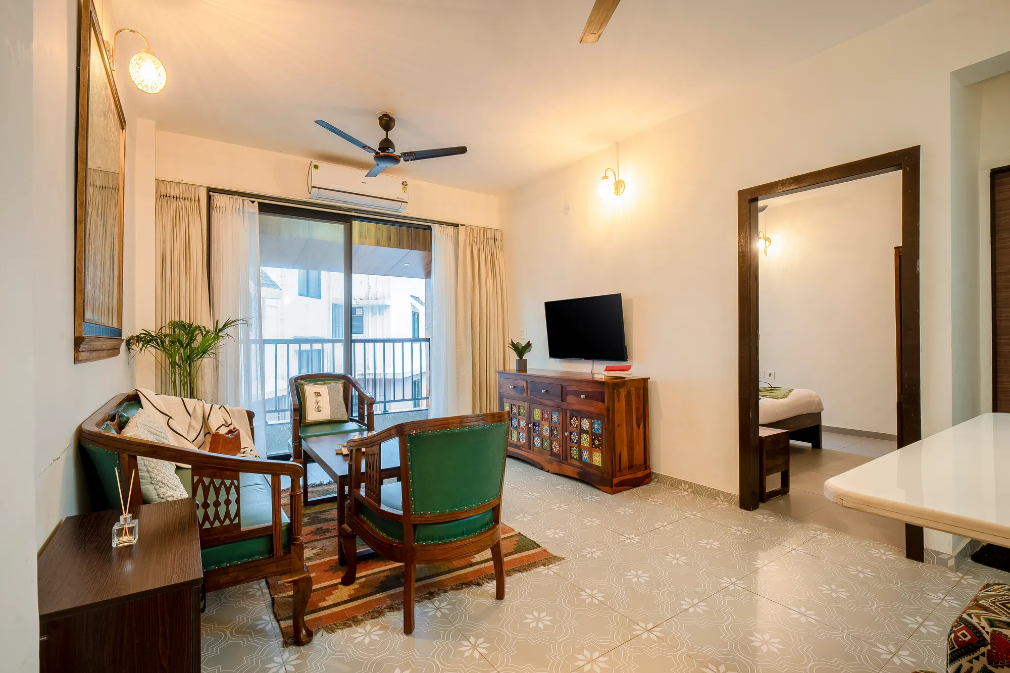 Aurum | 1BHK | Nr Beach photo 3