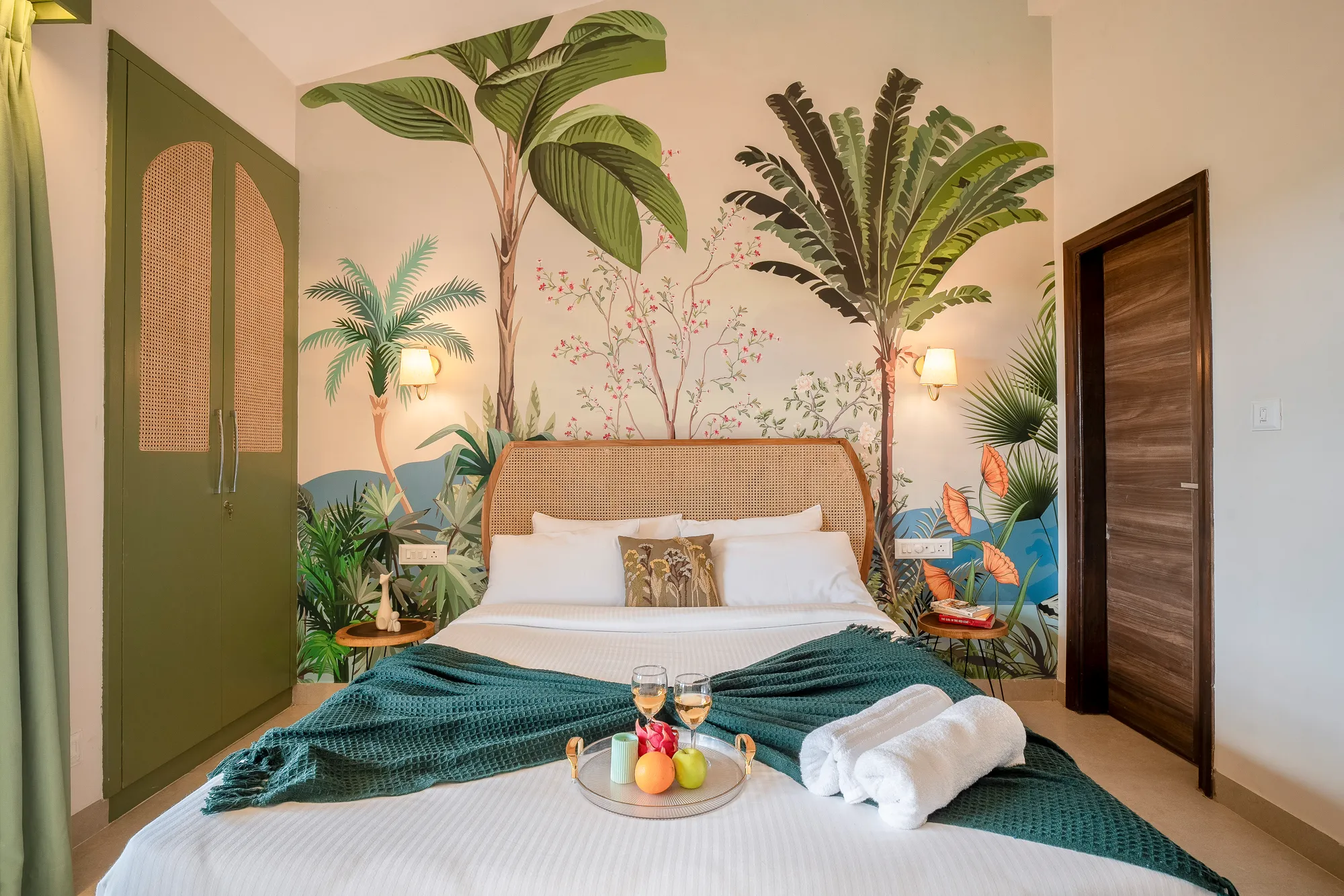 Mimosa | 2BHK | Pool | Nr Beach photo 2